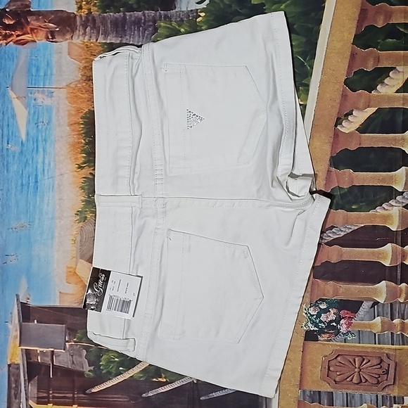 Guess White Shorts Size 27 NWT‎ - Picture 5 of 6